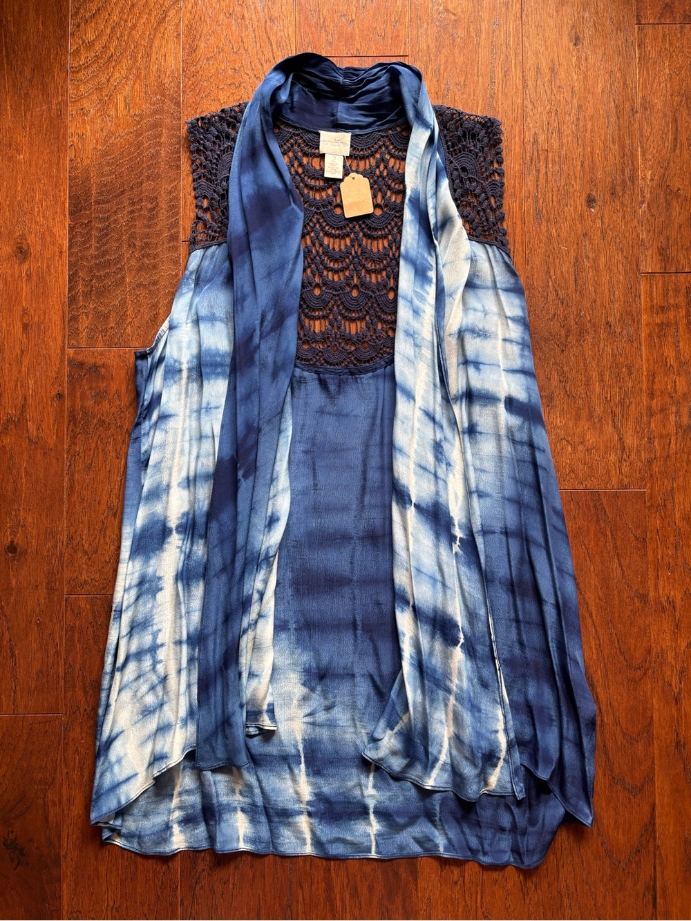 Chico's Blue Silky Tie-Dye Crochet Kimono | Size 2 | Cover Up - Picture 10 of 11